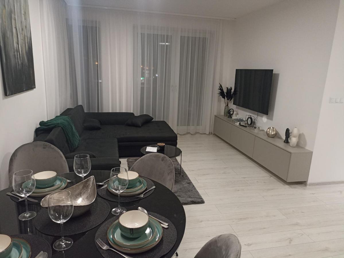 Mbv28 Apartments ポプラト エクステリア 写真